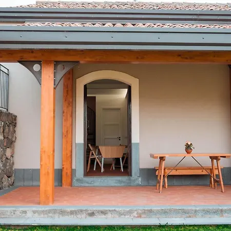 Terre Di Monacella Tatil Evi Santa Venerina